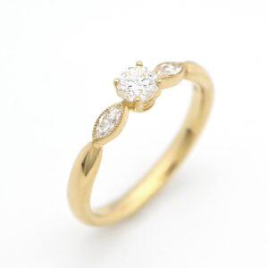 Solitaire trilogie diamants taille marquise